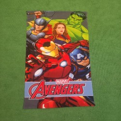 TOALLA LOS VENGADORES